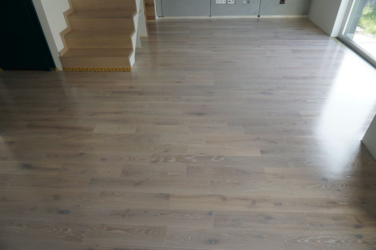 Bielenie Nowej Deski Debowej