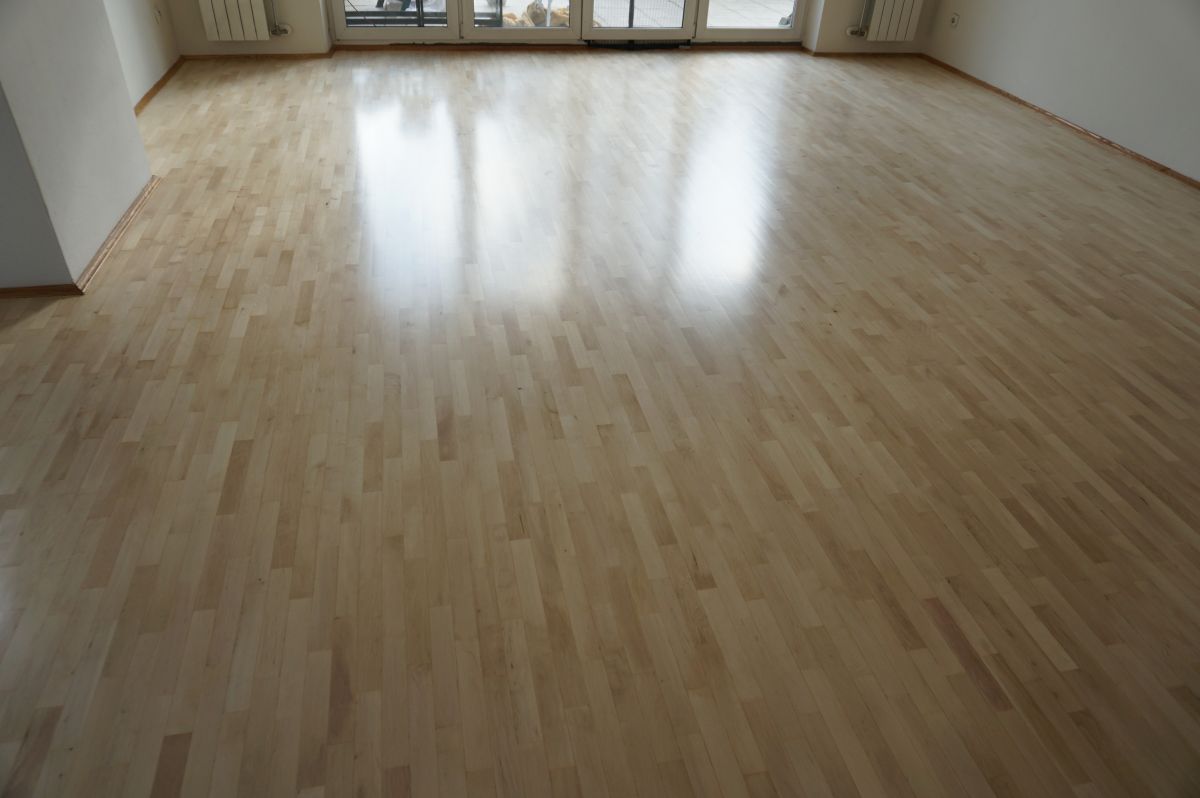 Cyklinowanie I Lakierowanie Parkietu Jaworowego 010