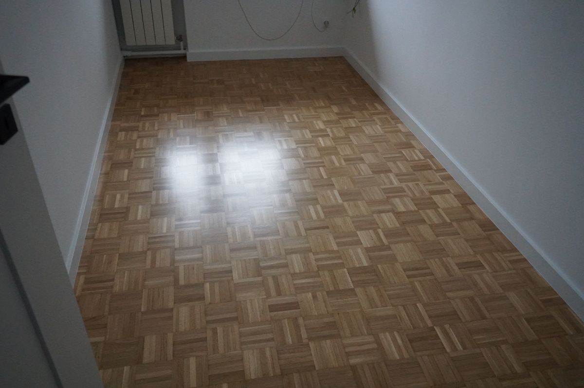 Cyklinowanie Oraz Lakierowanie Mozaiki Drewnianej 03