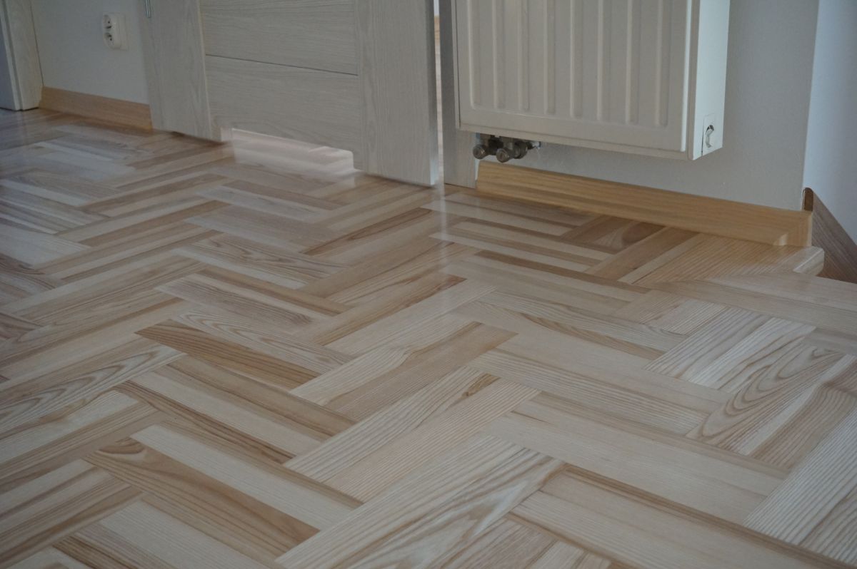 Cyklinowanie Parkietu Jesionowego Po 04