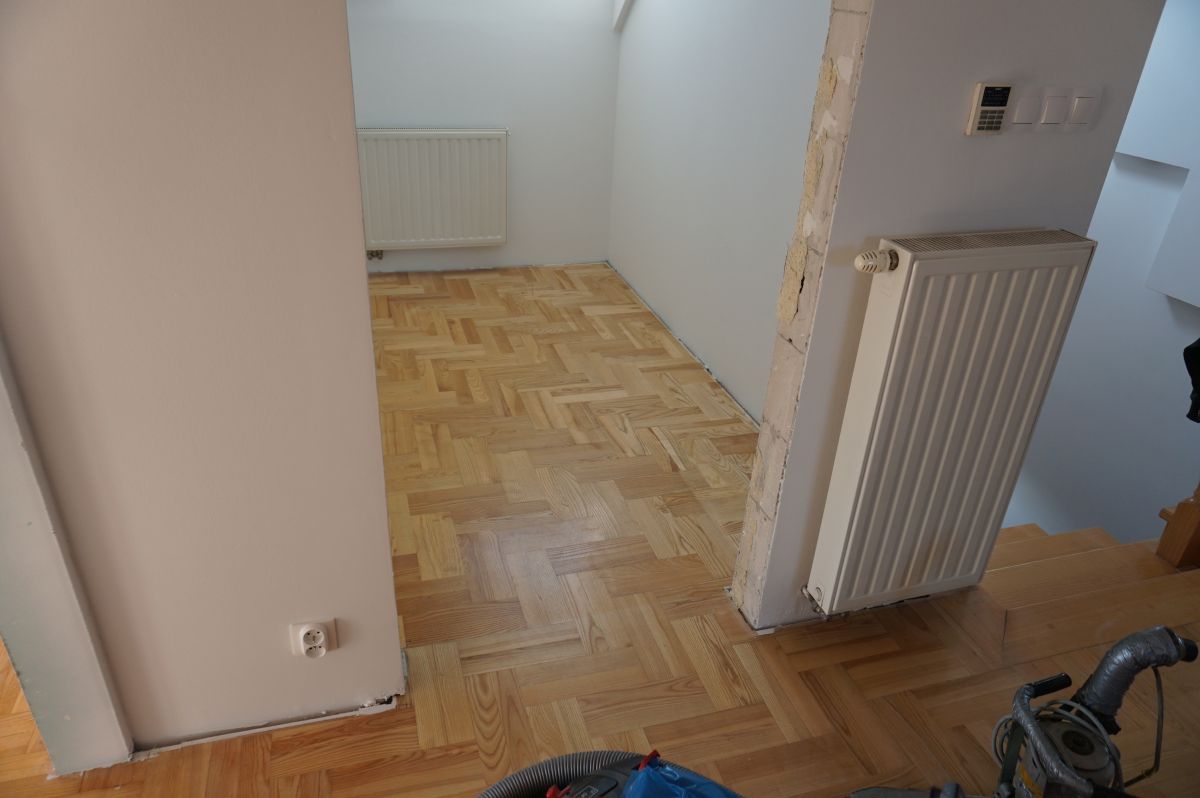 Cyklinowanie Parkietu Jesionowego Przed 04