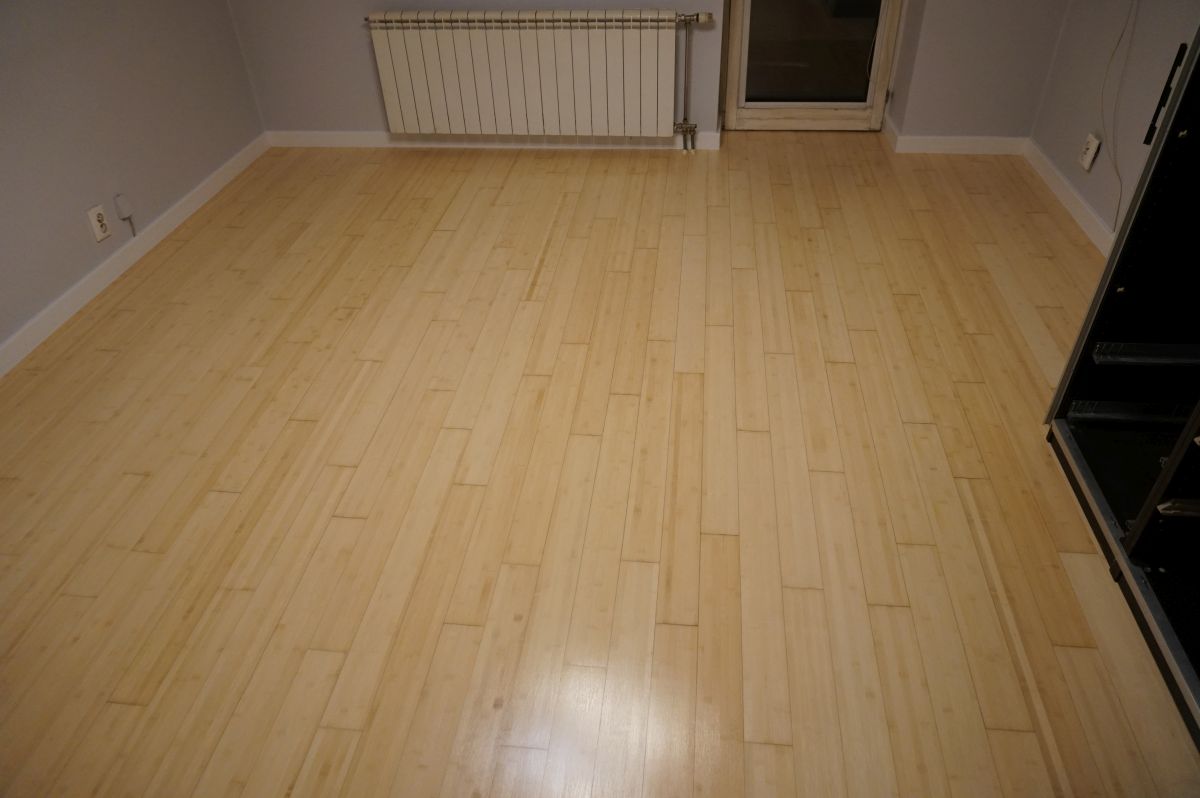 Deska Bambusowa Szlifowanie I Lakierowanie