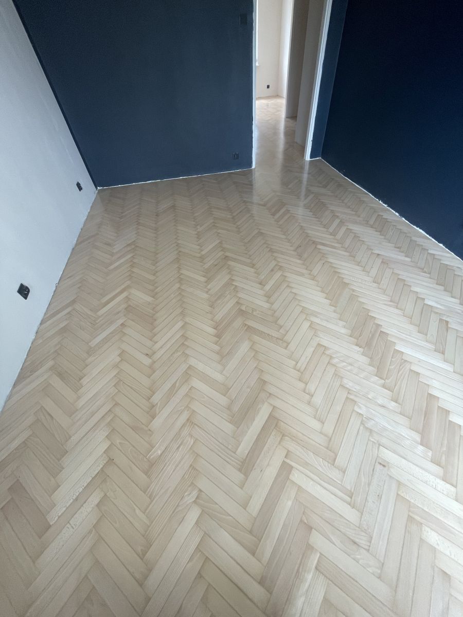 Parkiet Bukowy Cyklinowanie I Lakierowanie 08