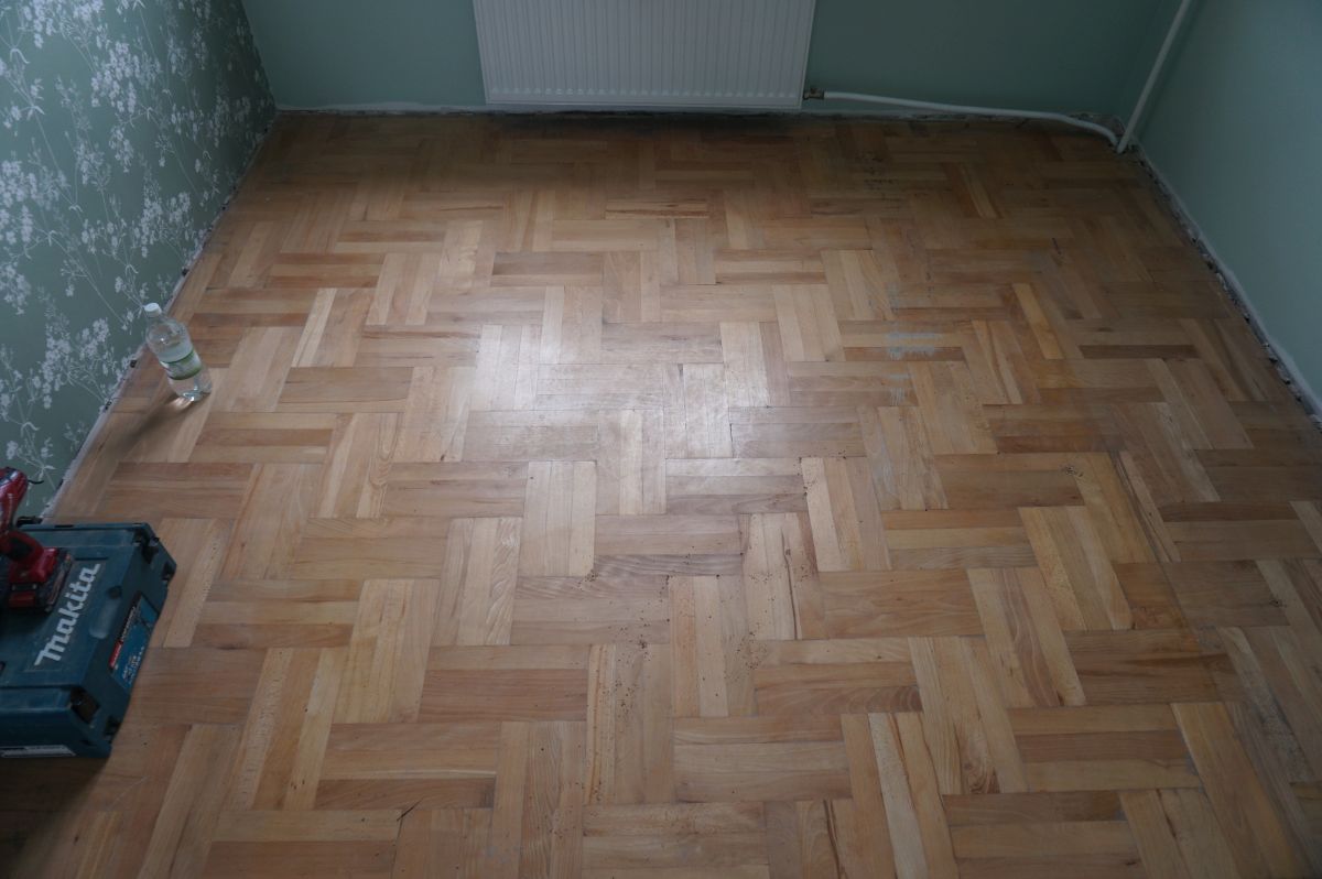 Renowacja Starego Parkietu Bukowego 04