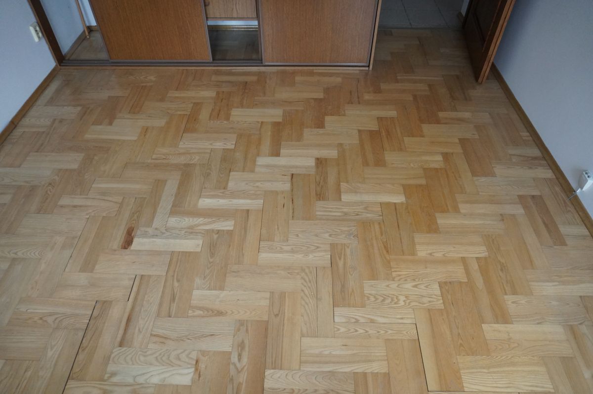 Jesion Odzyskal Swoj Kolor