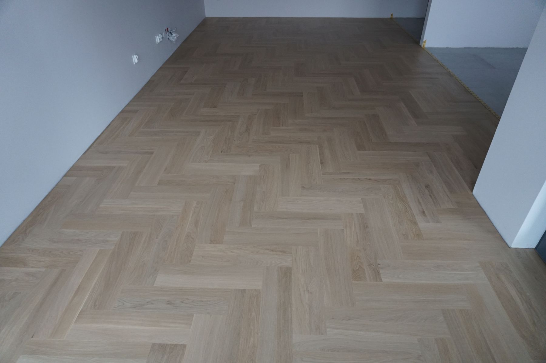 Lity Parkiet I Efekt Surowego Drewna